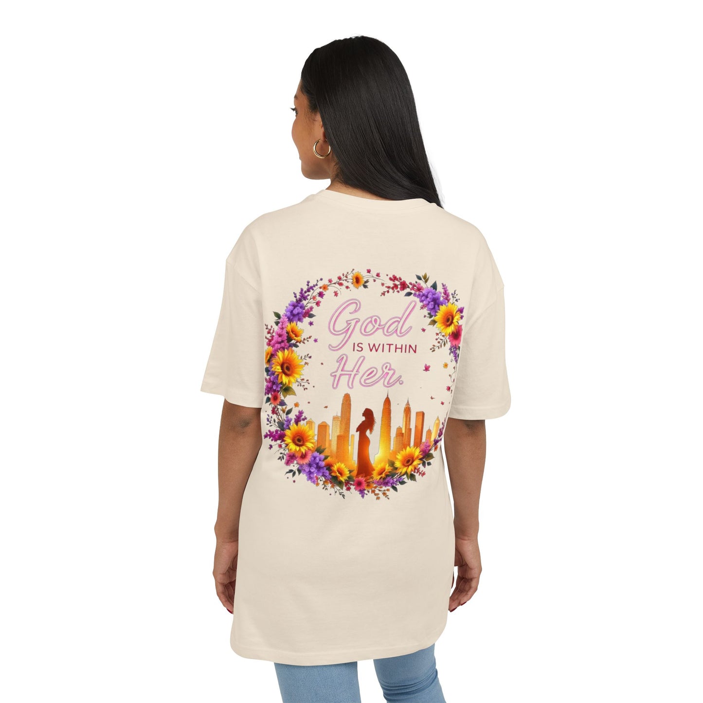 Oversize Tee God is within Her