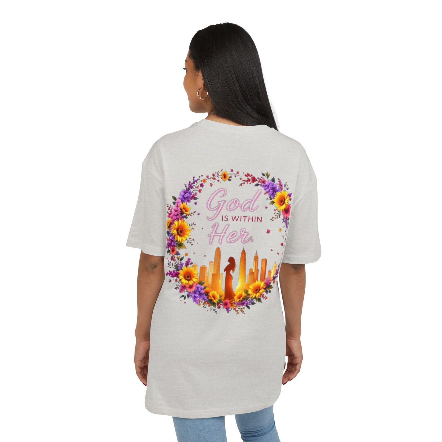 Oversize Tee God is within Her