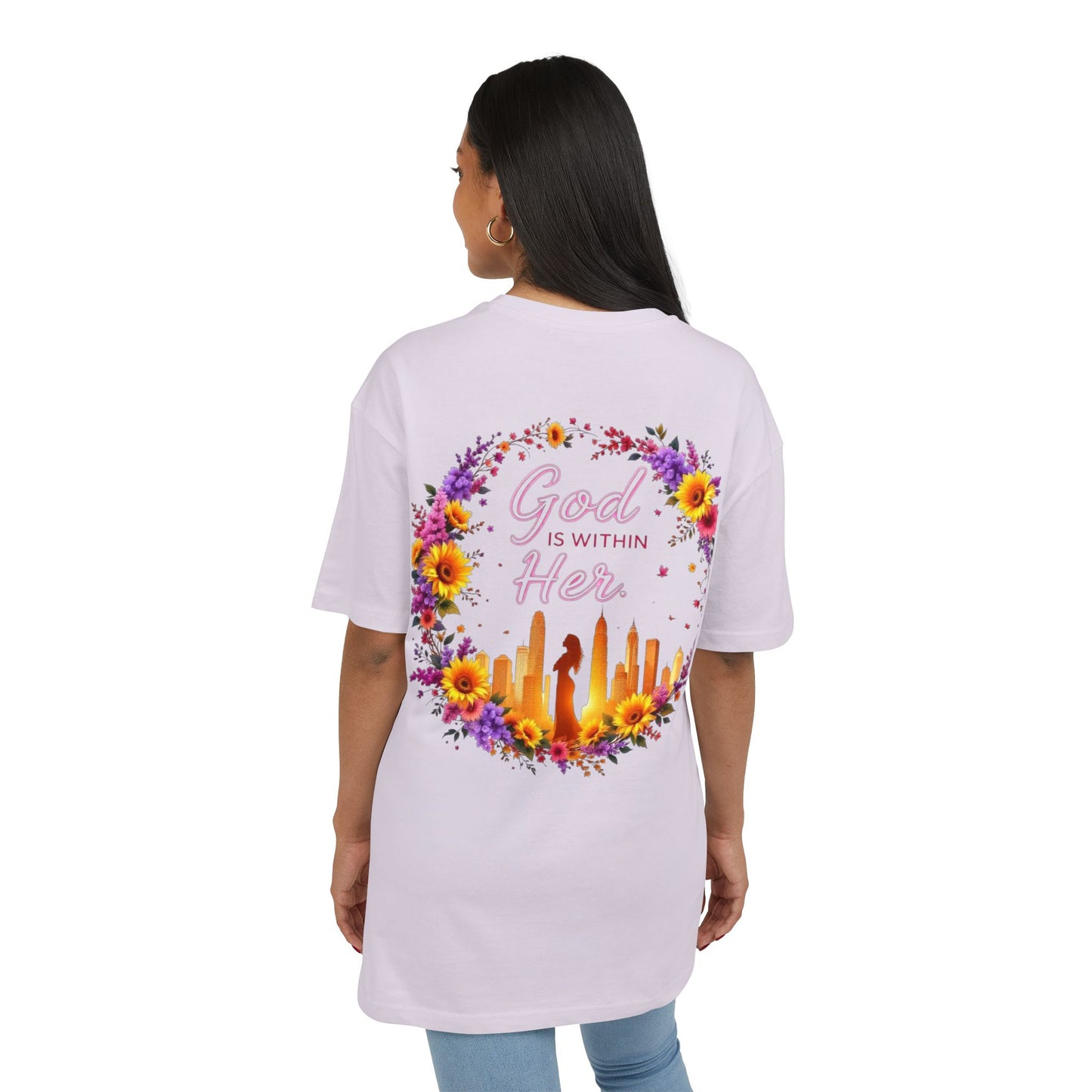 Oversize Tee God is within Her